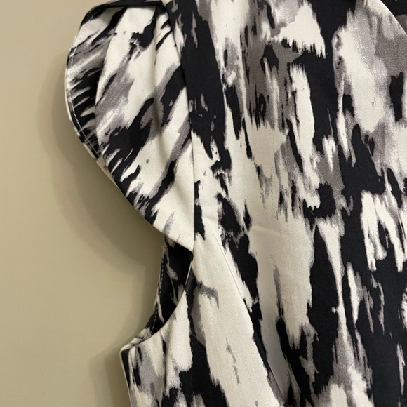 French Connection Black and White dress - Picture 13 of 16